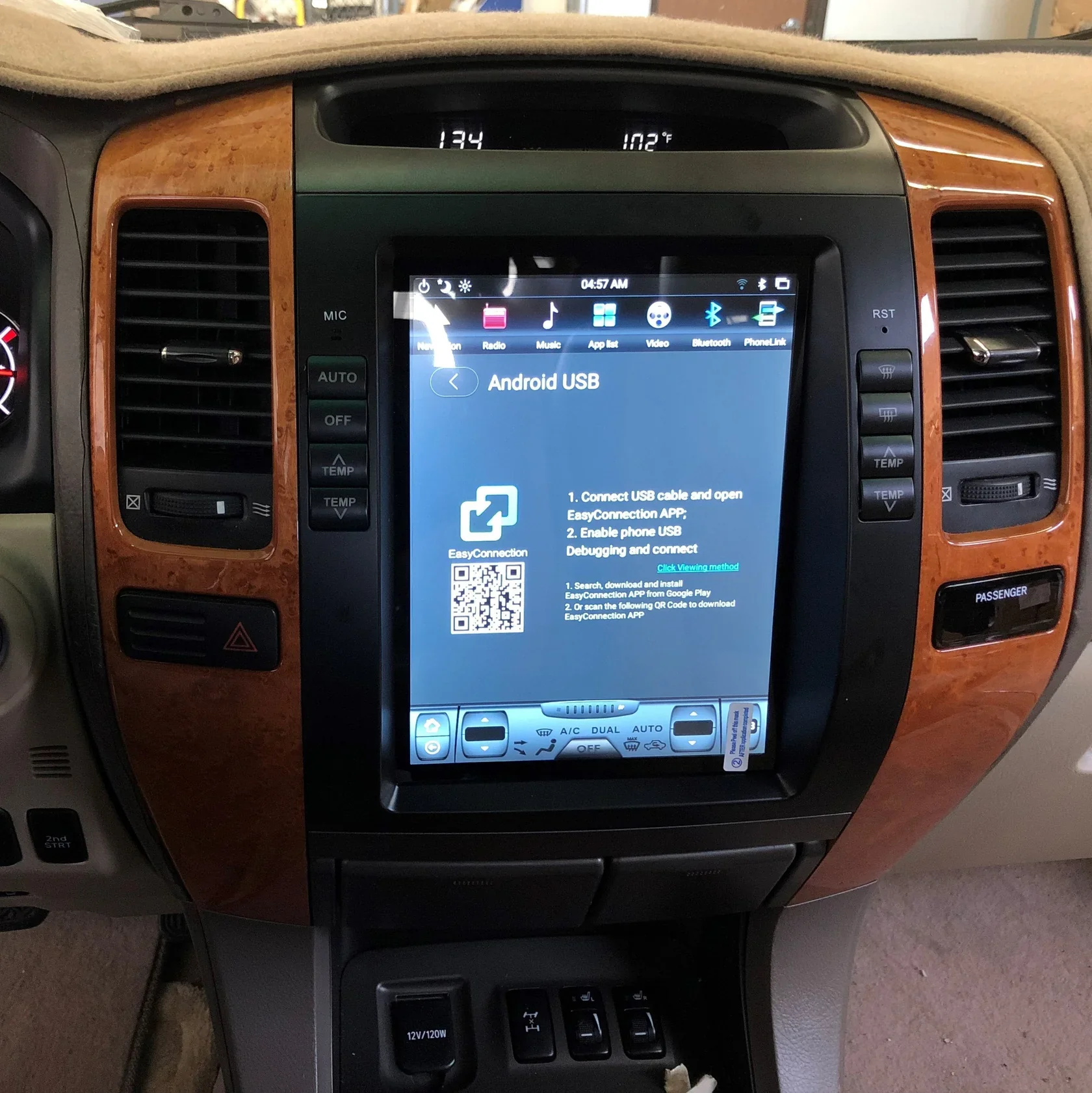 Lexus GX 2002-2019 | Tesla-style Apple Carplay Screen - Image 4