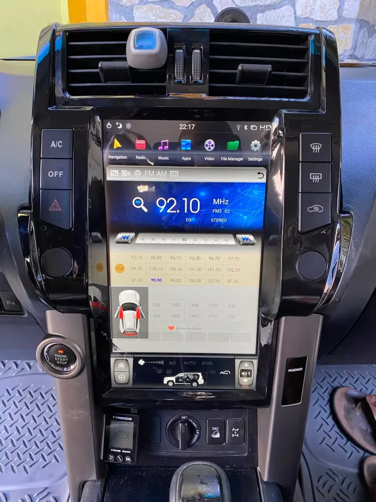 Toyota Prado 2002-2018 | Tesla-style Apple Carplay Screen - Image 3